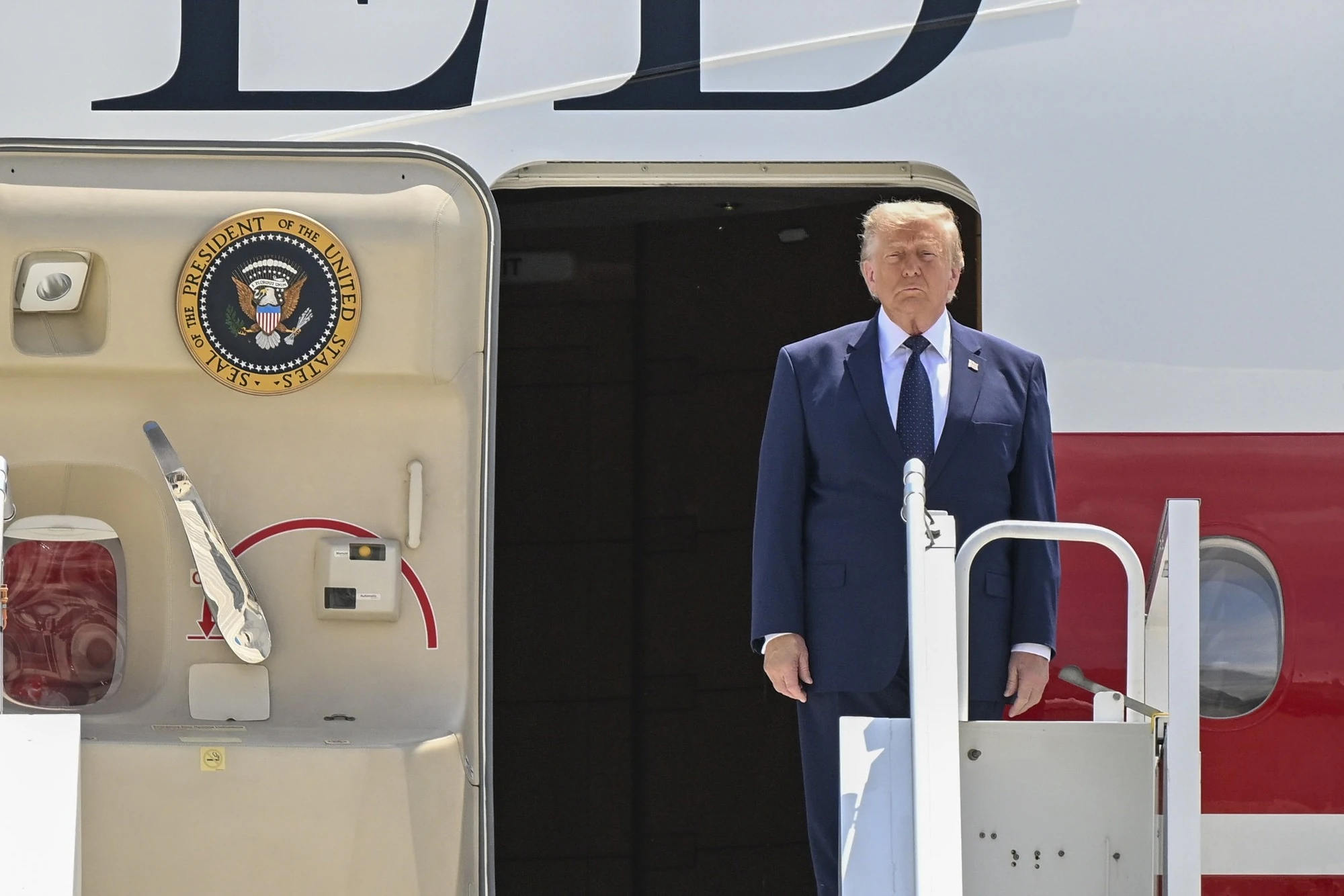 WP: 8 липня Трамп таємно залишив Анкару на іншому літаку через загрозу з Ірану
